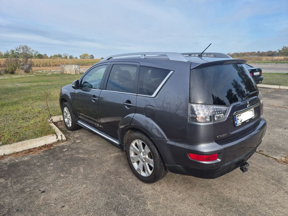 Mitsubishi Outlander Mitsubishi Outlander II 4x4 2.0 DID