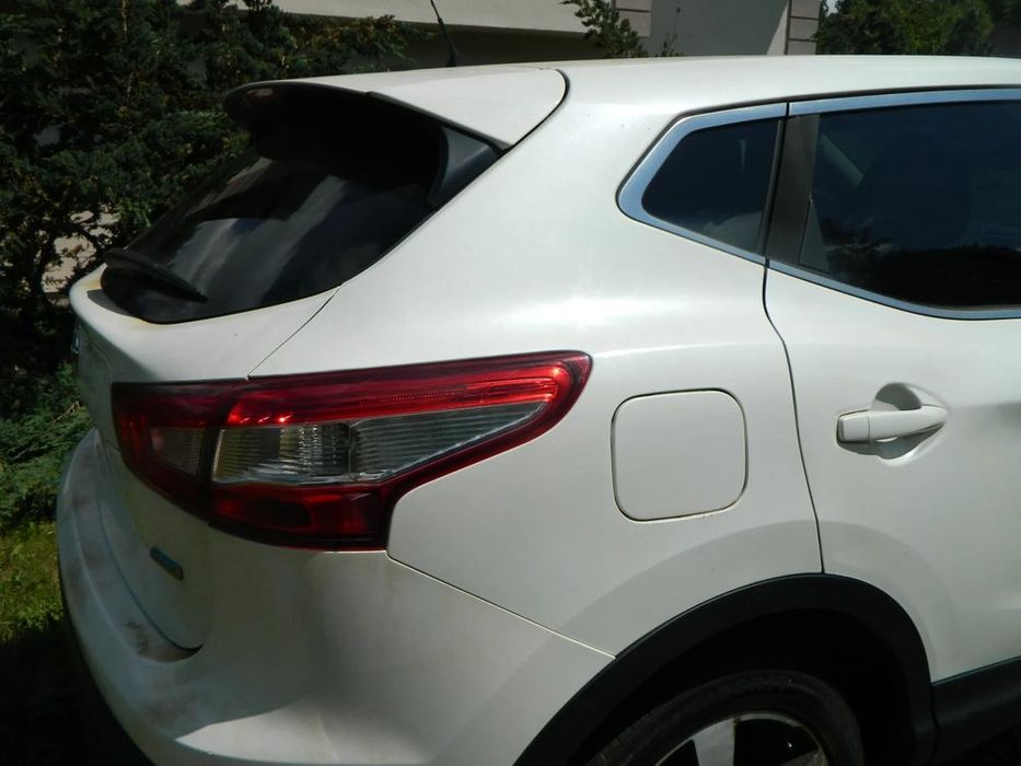 nissan qashqai j11 qab na części oryginalny lakier