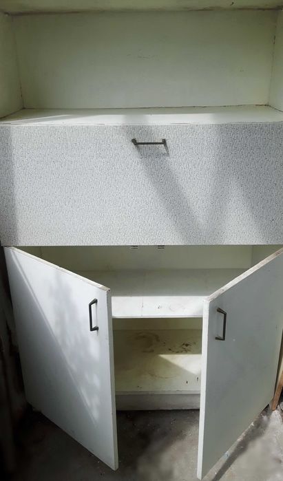 Сервант кухонный  белый 167x90x40 см