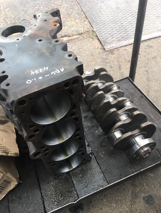 Мотор КАПІТАЛКА Т4 1.9 TD VW AAZ ABL 1Y 1X T4 Passat Golf Пассат Гольф