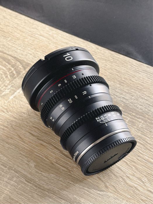 Lente 10mm de cinema Meike T2.2