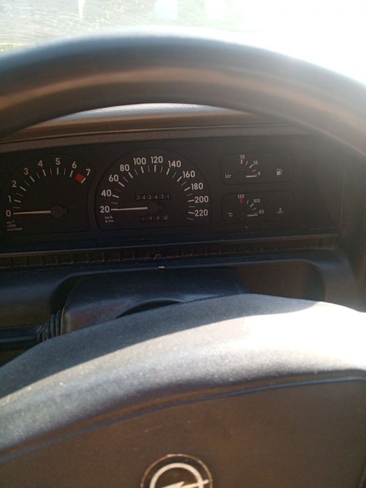 Продам Оpel Omega A ( 1988)