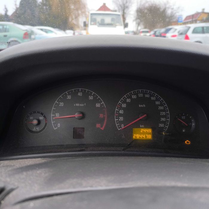 Opel Vectra 1.8 lpg sedan sprawna klimatyzacja