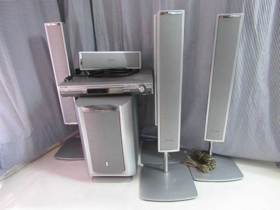 Sistema de som com leitor DVD's - Panasonic 5.1