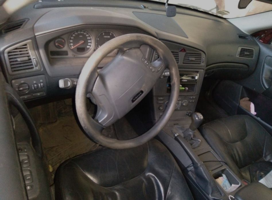 Volvo запчасти v70 xc70 s60 s80