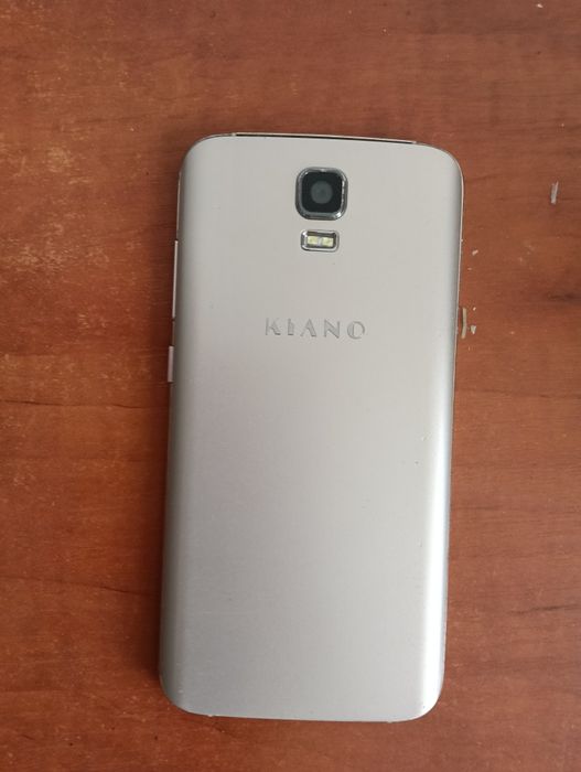Sprzedam telefon Kiano na części