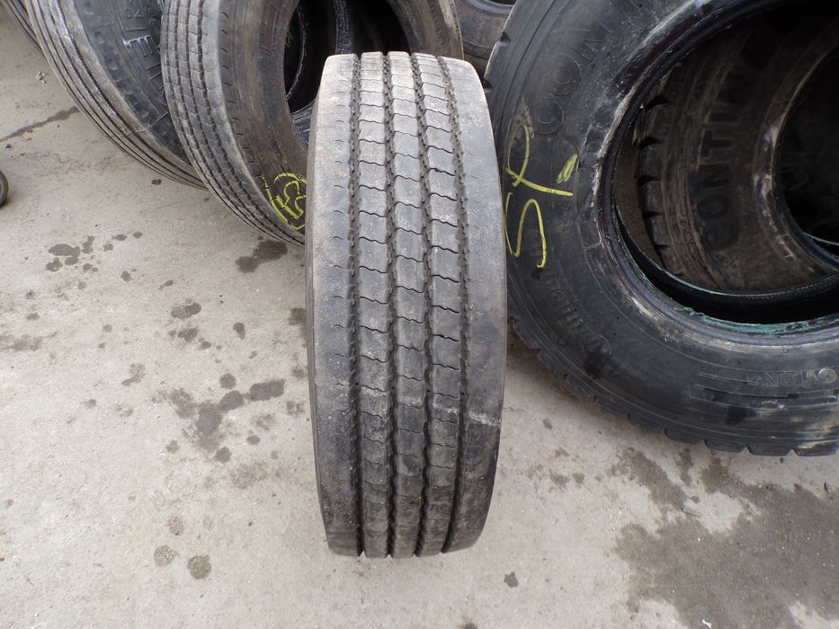 opona 225/75R17.5 PIRELLI FR01 TRIATHLON (500 netto)