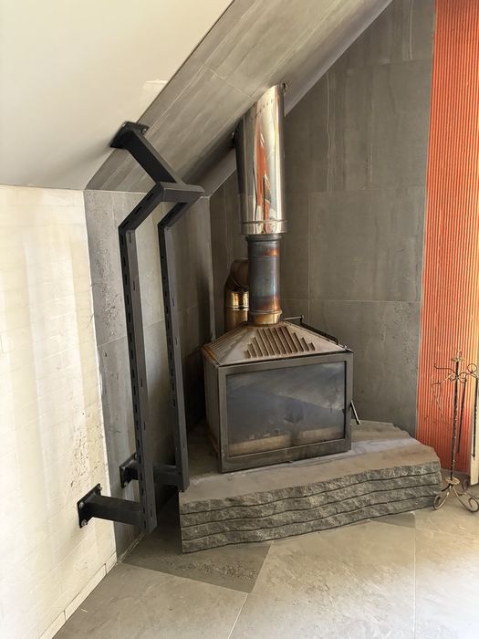 Будинок в кривині