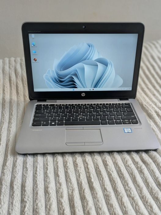 HP 820G3, Core i5-6300U, SSD M.2 512GB