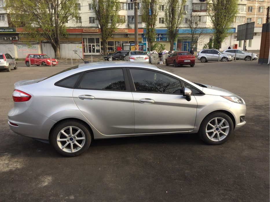 Прокат, аренда авто,Любой срок! Ford Fiesta  1.6 мех.