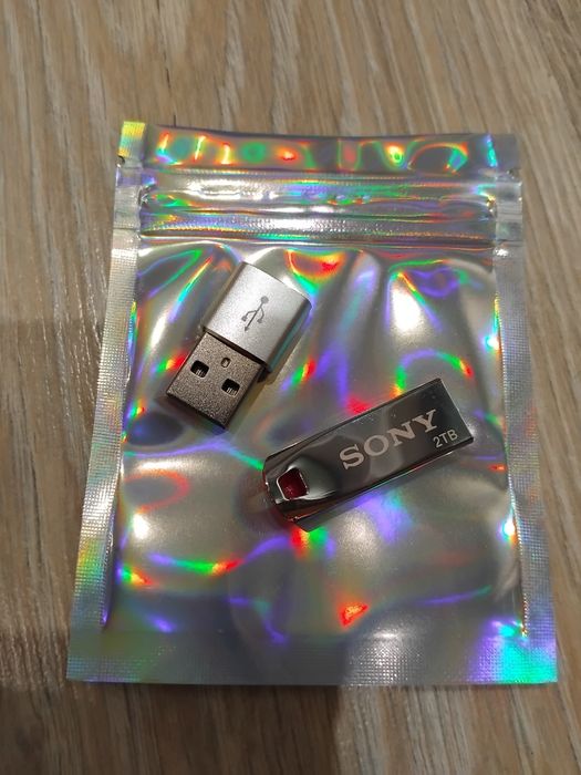 Флешка Sony 1 Tb. Карта памʼяті Sony 128 Gb
