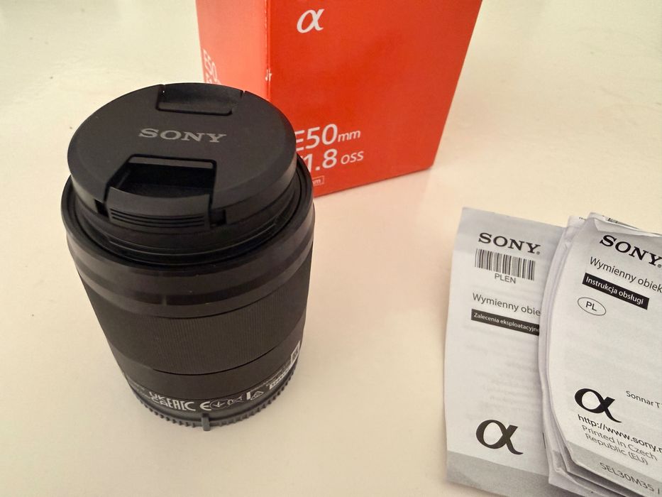 Obiektyw SONY E 50 F1,8 OSS