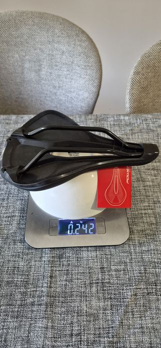 Selim Specialized Power Comp 143mm - NOVO