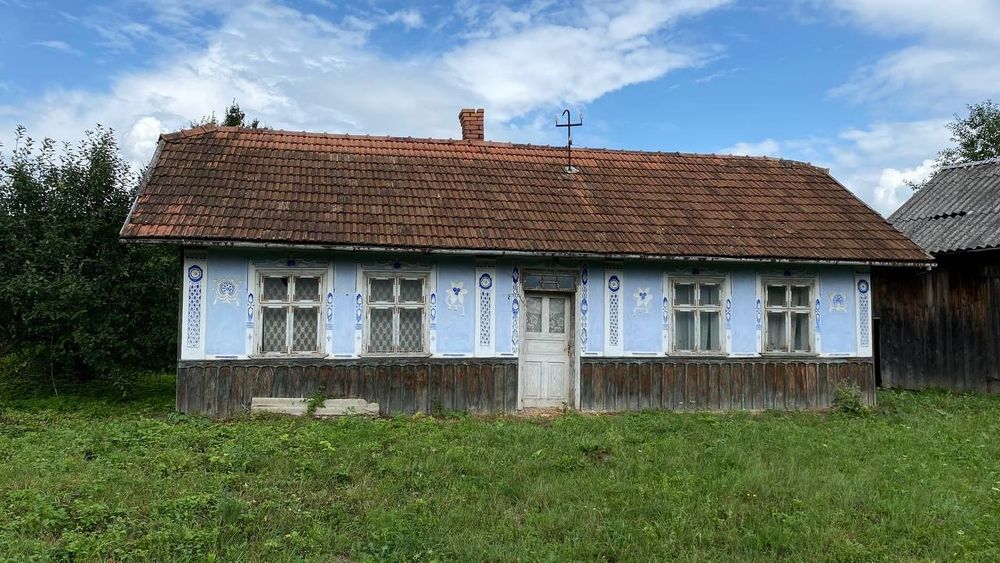 Старе господарство з присадибною ділянкою