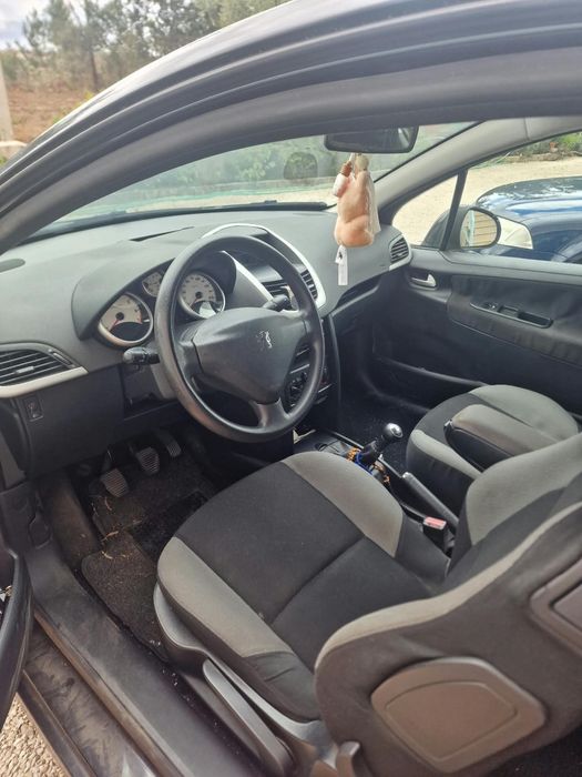 Peugeot 207 1.4cc