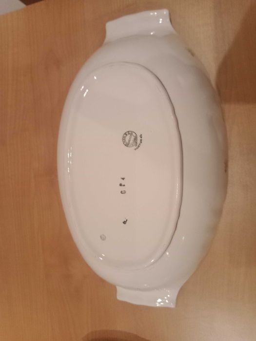 Terrina antiga da Fábrica de Loiça de Sacavém (Gilman & Cia).