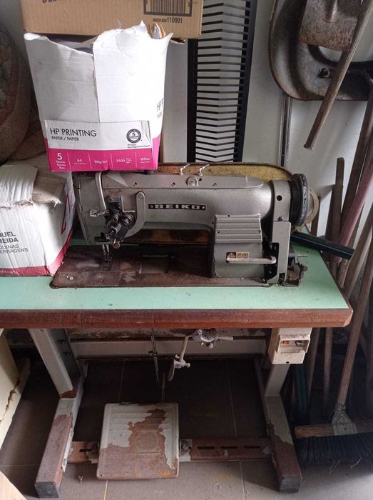 Máquinas costura JUKI - SEIKO - SIRUBA - YAMATO