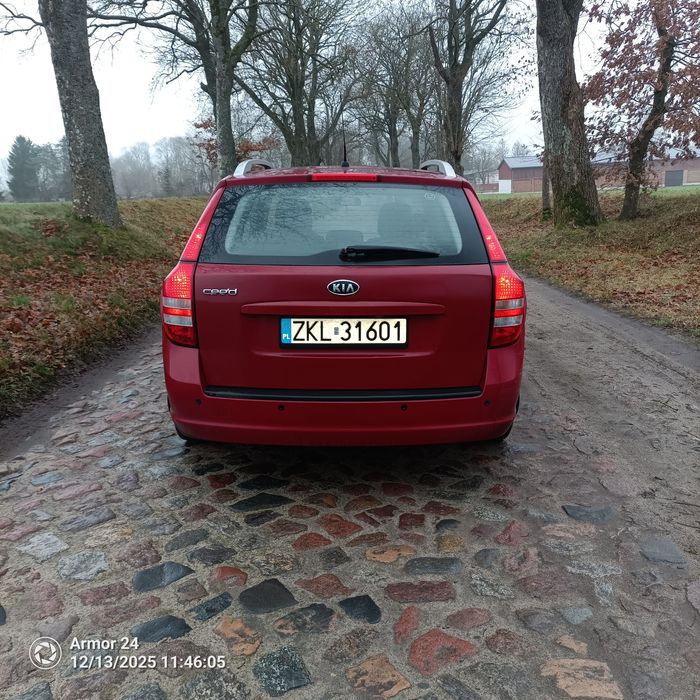 KIA Cee'd 1.6 benz/gaz
