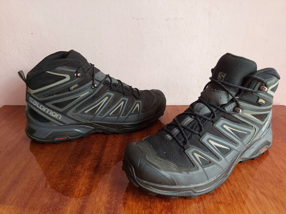 Ботінки тактичні трекінгові фірми 
Salomon gore tex оригінал 

Розмір