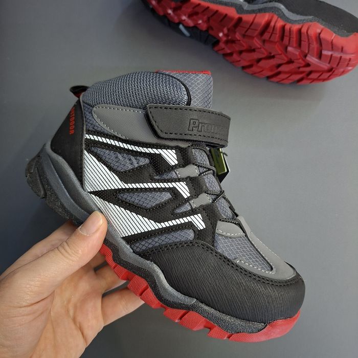 Весняні ботиночки для хлопчика 33р