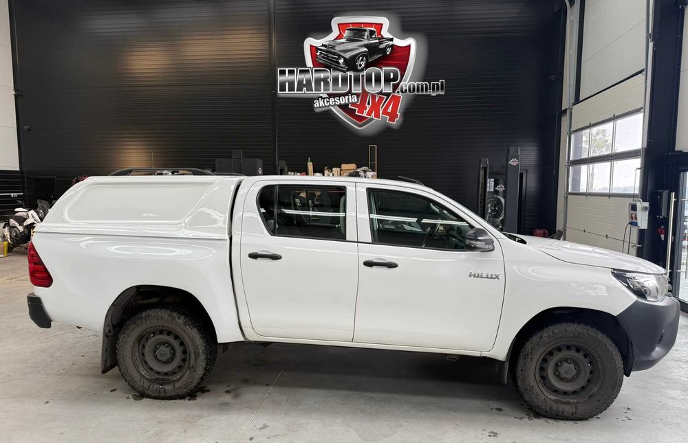 Zabudowa Paki TOYOTA HILUX 2015+ Bez szyb PEŁNE boki Hardtop Premium