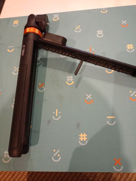 Kijek selfie stick L03s- uszkodzony.