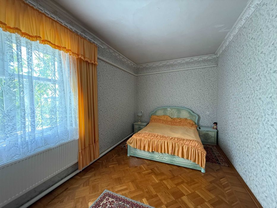 Продаж продам будинок в Царичанці Царичанка Центр Поділ ліс, річка