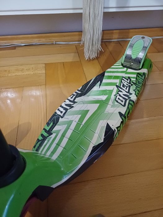 Hulajnoga scooter balansowa