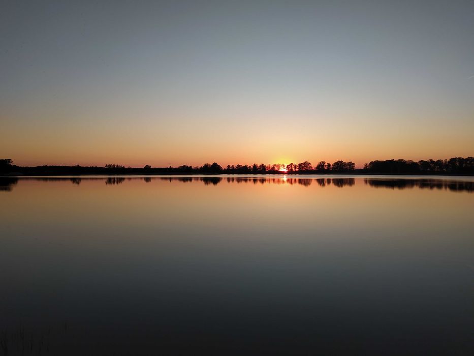 Działka budowlana nad jeziorem Żelazna