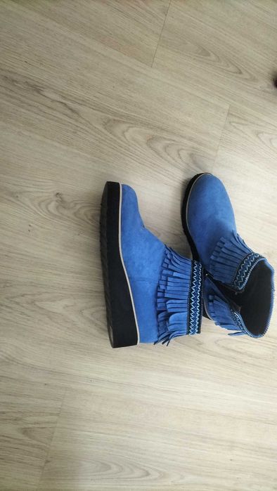 Botki niebieskie bardzo lekkie