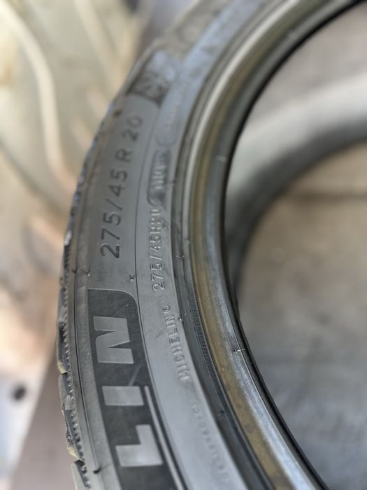 275/45/20 Michelin Pilot Alpin PA5 SUV 275/45 R20 110V Run Flat *