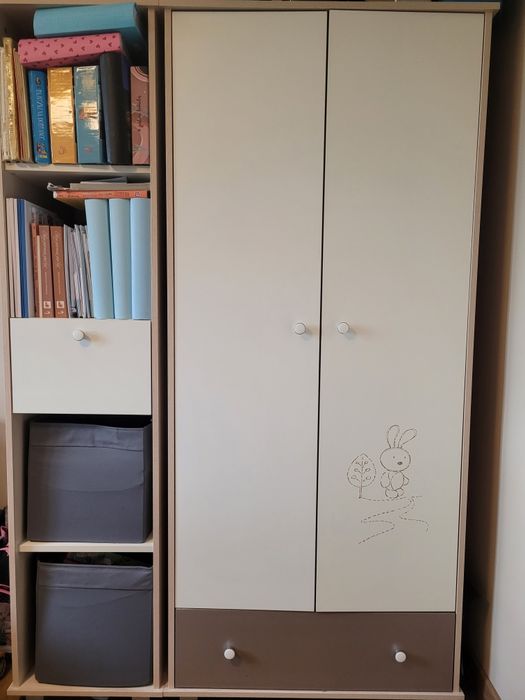 Zestaw mebli dziecięcych