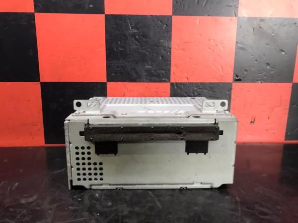 Rádio / auto-rádio FORD Tourneo Courier Kombi I
