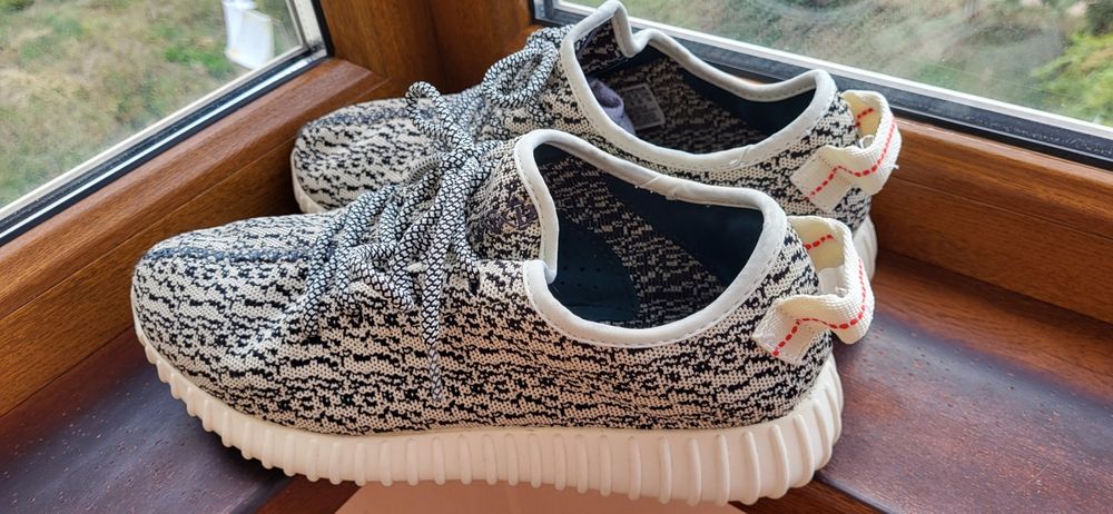 Кроссовки Adidas Yeezy Boost 350 Sneakers Beige AQ4832