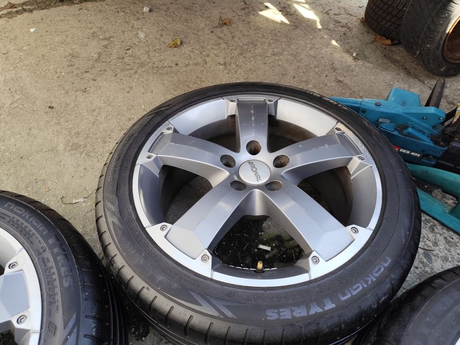 Felgi aluminiowe z oponami 17