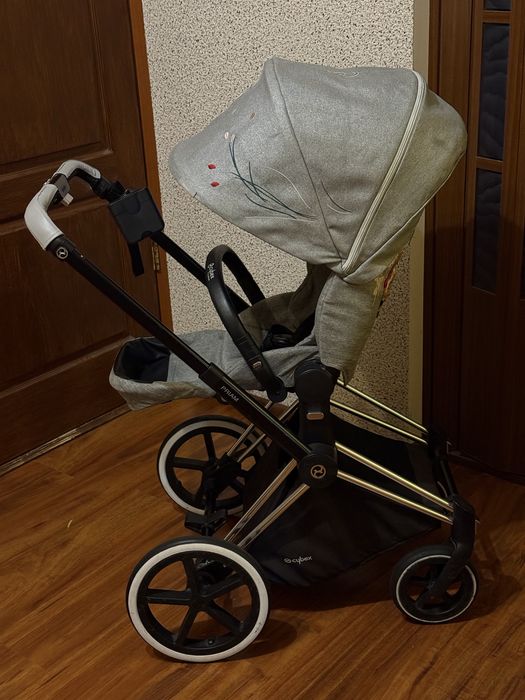 Коляска Cybex Priam Koi 3 в 1 + база