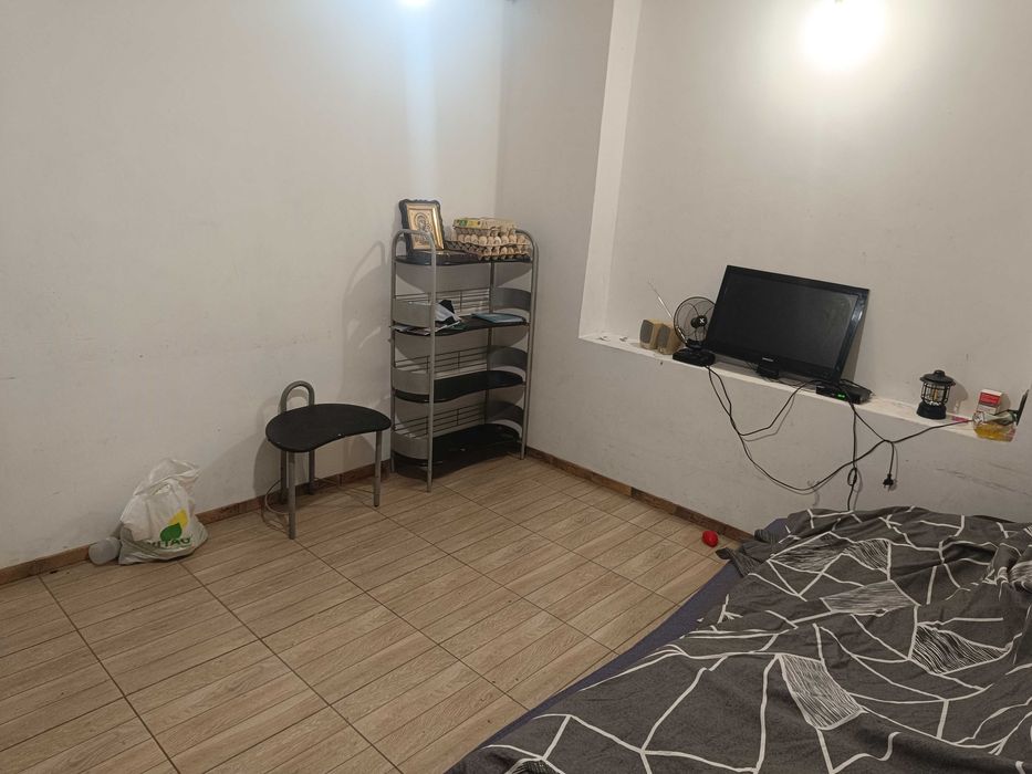 Земельна ділянка з будинком