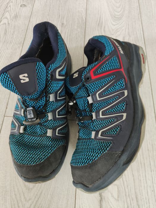 Salomon Gore-Tex 42 2/3