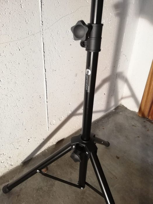 Estante NOVA p/ partituras musicais