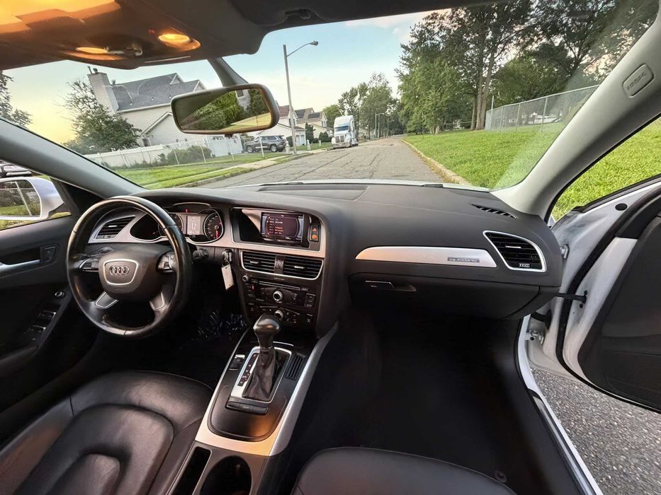 Audi A4      2015