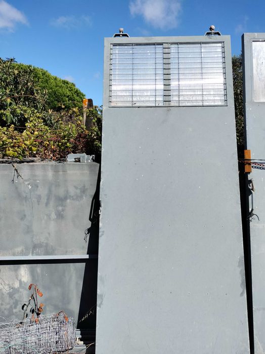 Porta de correr em ferro