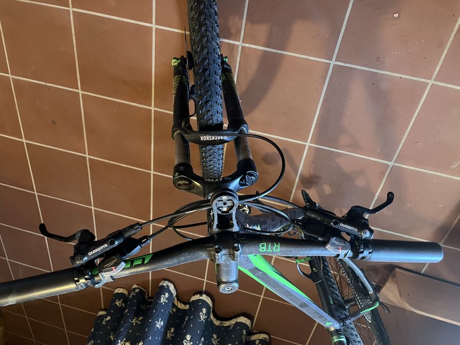 Bicicleta mtb como nova