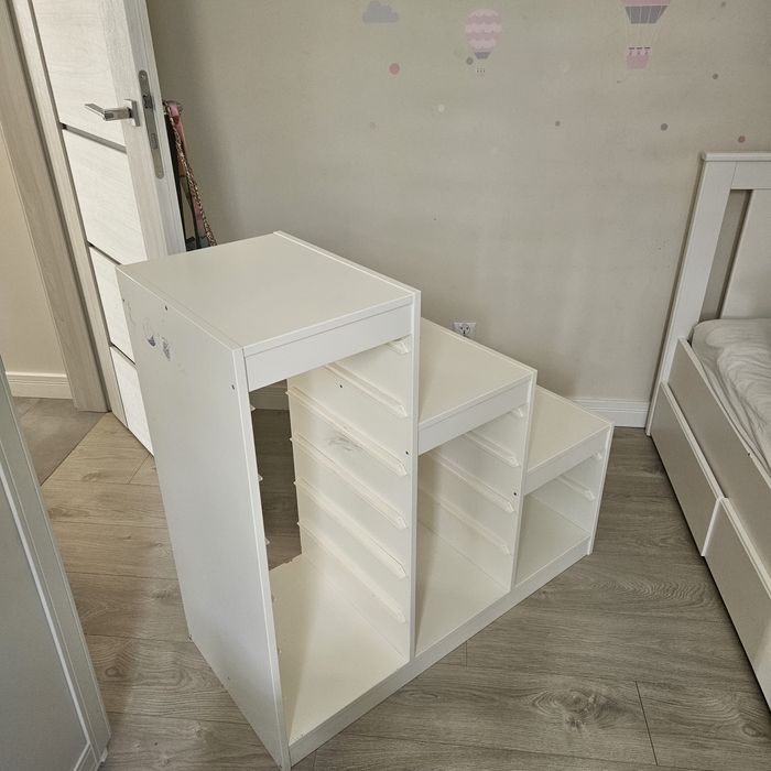 Regał ikea  ,bez pojemników