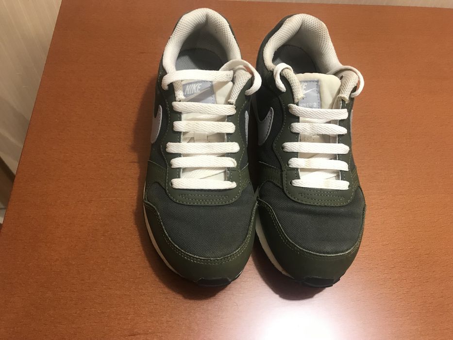 Кроссовки Nike  ( Найк. ) стелька 22 см