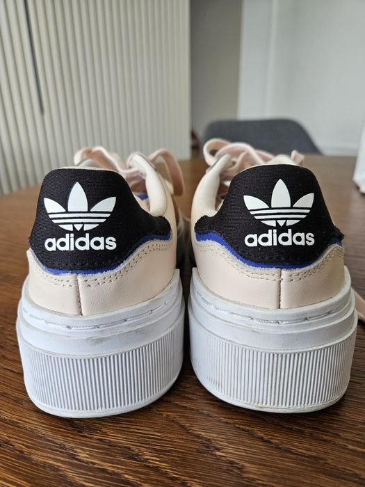 Adidas superstar