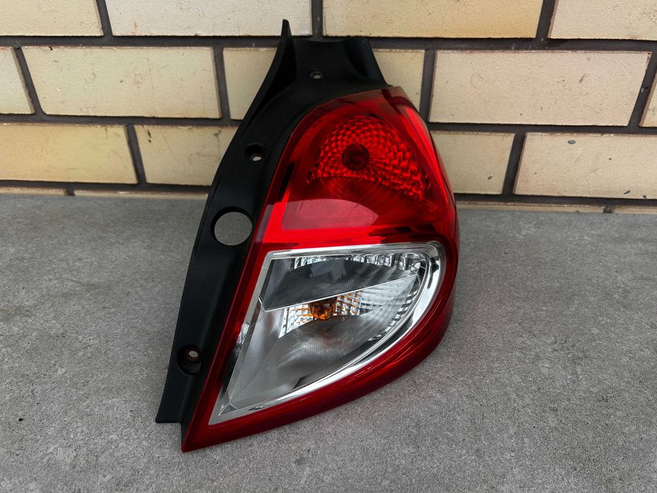 задній ліхтарь стоп правий Renault Clio 3 2009-2012 Хетчбек, 3D, 5D