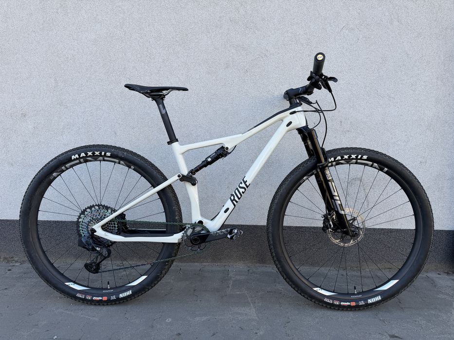 Rose Thrill Hill 5 Sram xx1 Axs Rock Shox
