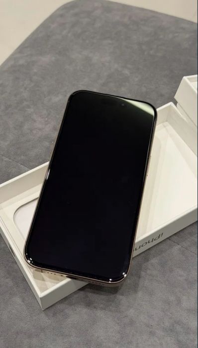 Iphone 16 pro desert titanium gwarancja