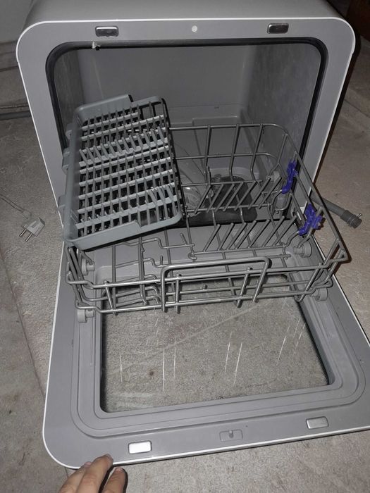 Maquina lavar loiça portátil