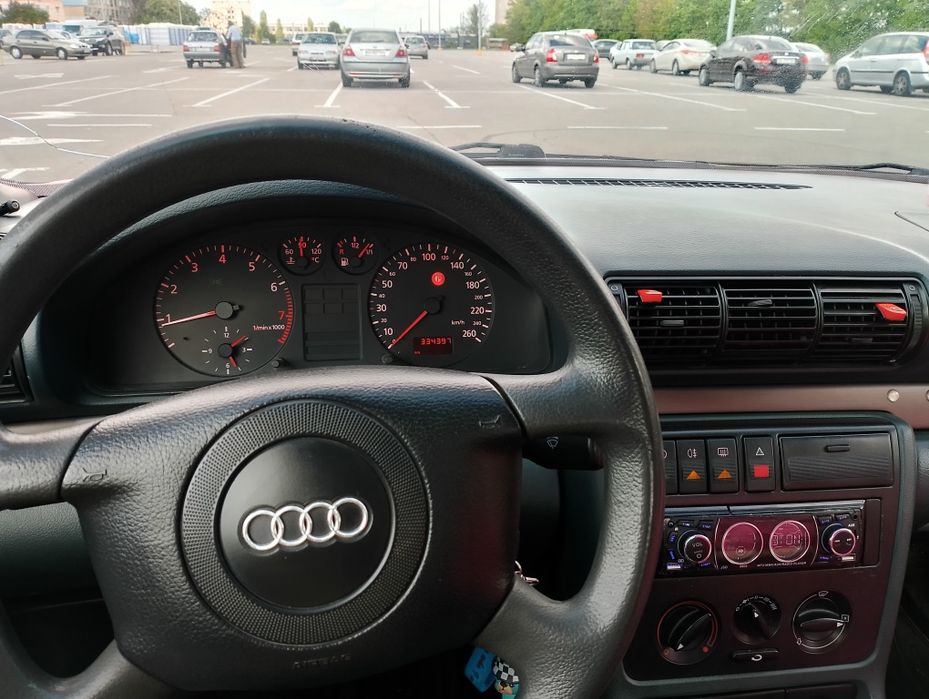 Продам ауді а4б5